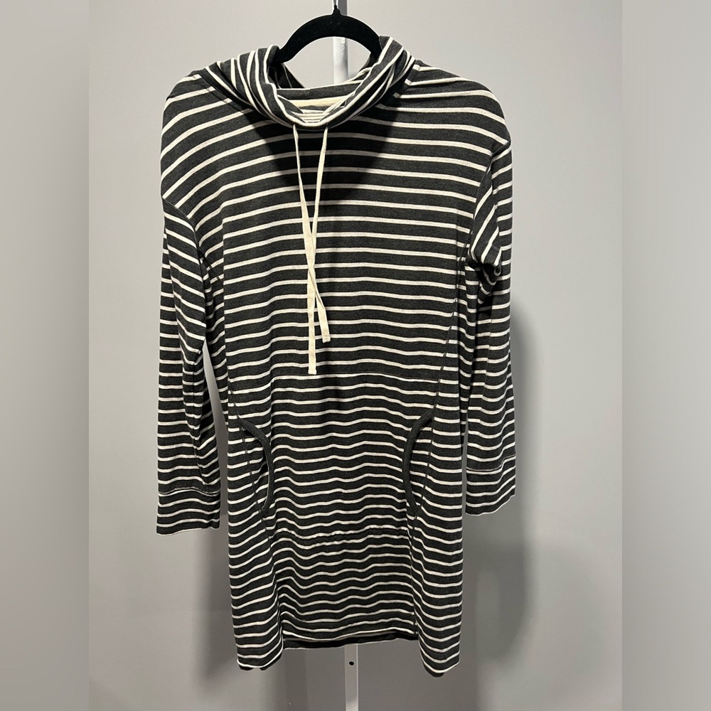 Max Studio Weekend Gray White Striped French Terry Knit Draping Cowl Dress Small